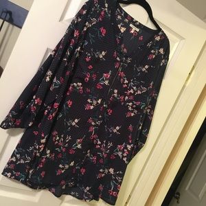 Maurices 3X plus floral shirt EUC